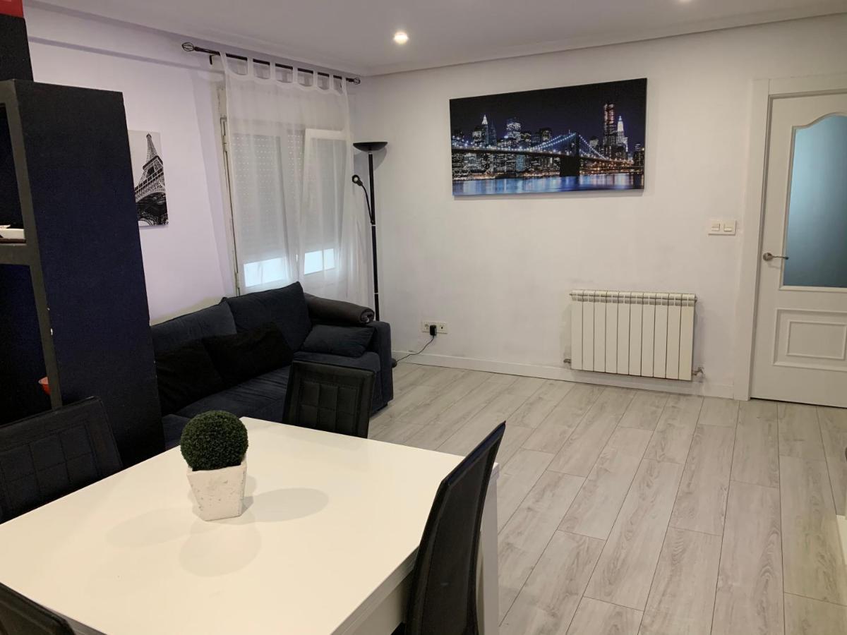 Alojamiento Los Guajes Gijon Ngoại thất bức ảnh