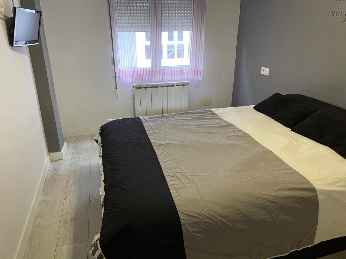 Alojamiento Los Guajes Gijon Ngoại thất bức ảnh